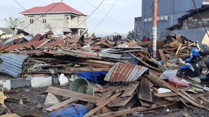 Sismo de magnitud 5,4 causa estragos en la provincia más poblada de Indonesia