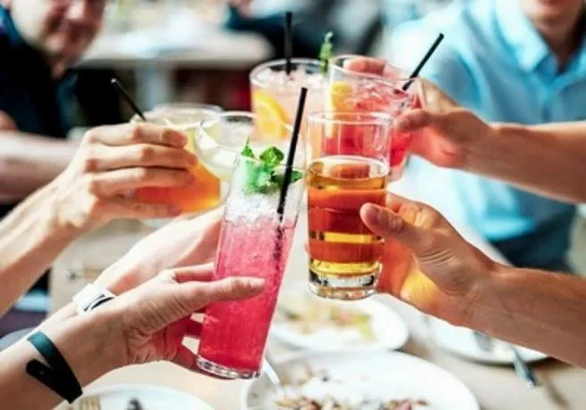 No hay restricción de expendio de bebidas alcohólicas el 24 y 31 de diciembre