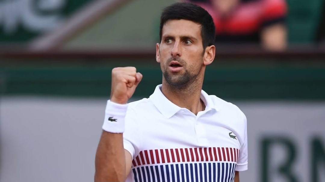 Senadores urgen a Biden a otorgar a Djokovic un permiso especial para que juegue el Miami Open
